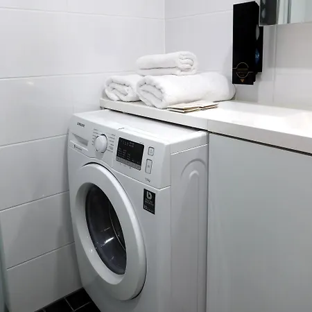 Henniina V Marskinpuisto Ii - Center Apartment *